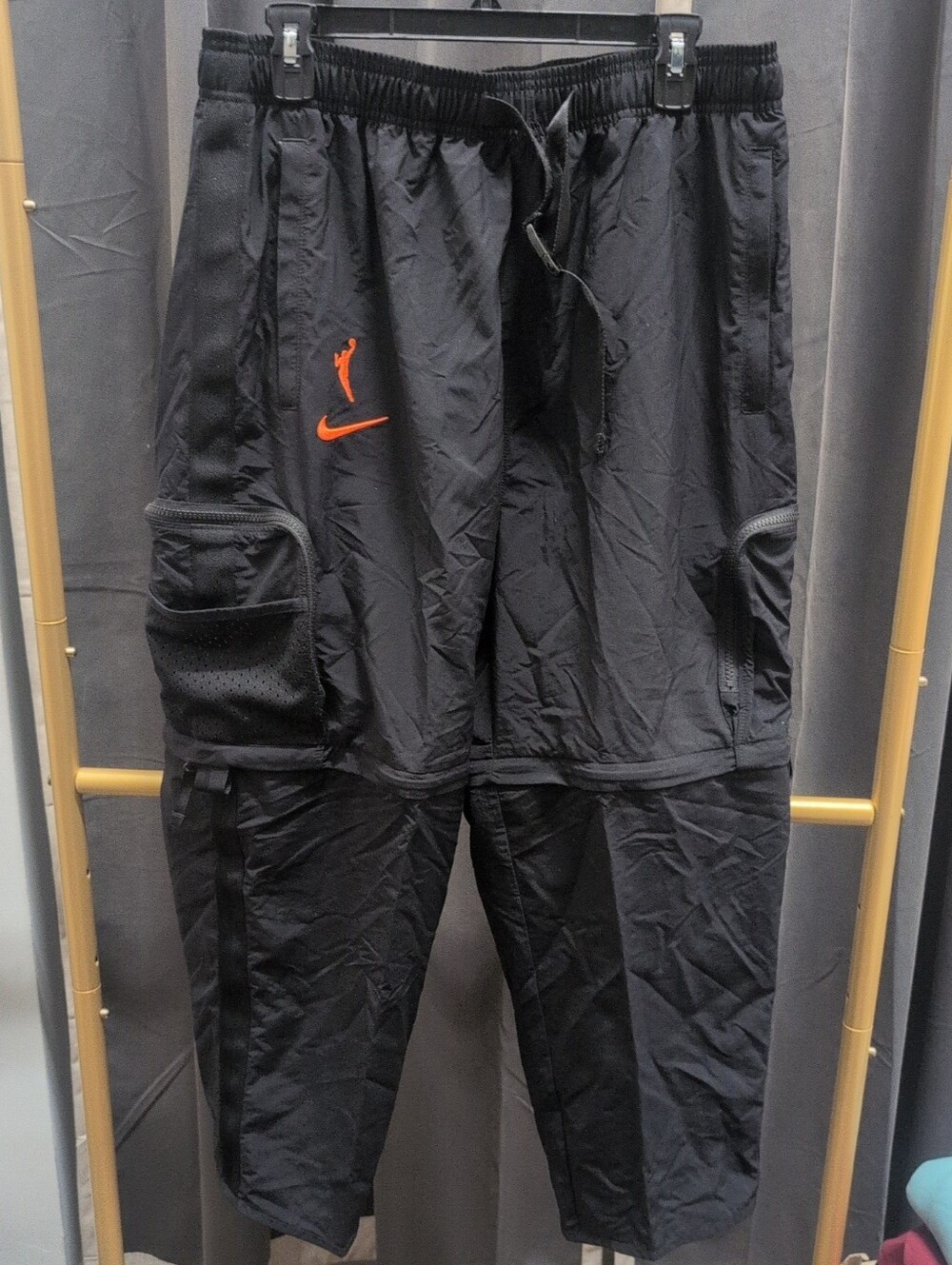 Nike Women’s Wnba Black Cargo Utility Pants Size Large NWT